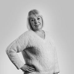 Elna Árting.